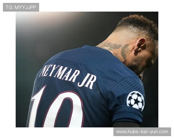 内马尔轻巧过顶横传，助力球队创造致胜良机